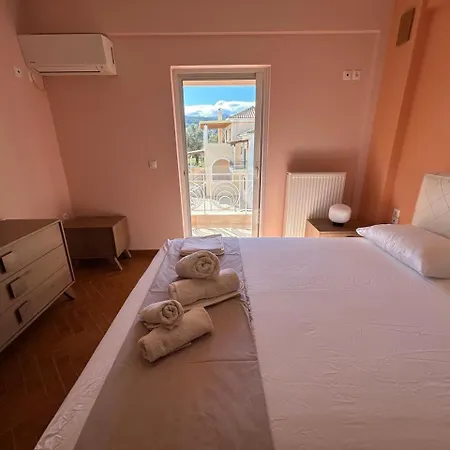 Apartment Konstantina Apolpaina