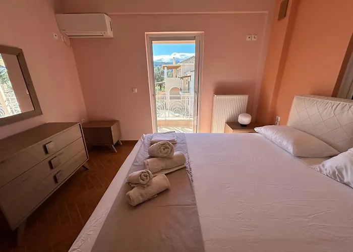 Apartment Konstantina Apolpaina